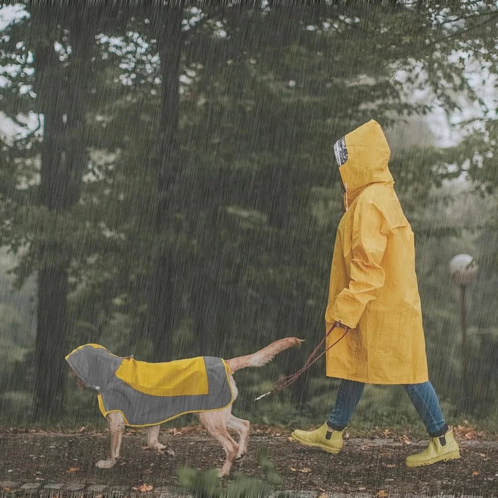 Waterproof Dog Raincoat Windproof Pet Rain Jacket with Reflective Strips Adjustable Fit Quick Dry Hooded Rain Poncho for Outdoor Use