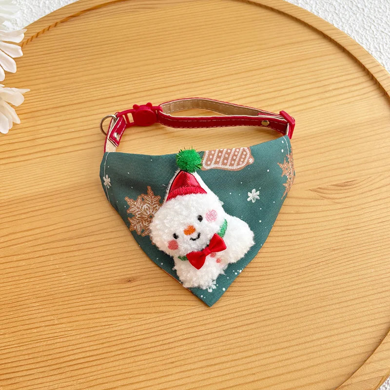 25 New Christmas Dog Triangle Scarves Adjustable Collars Cat Xmas Dog Collars Elk Festival Pet Dress Up Accessories Santa Claus