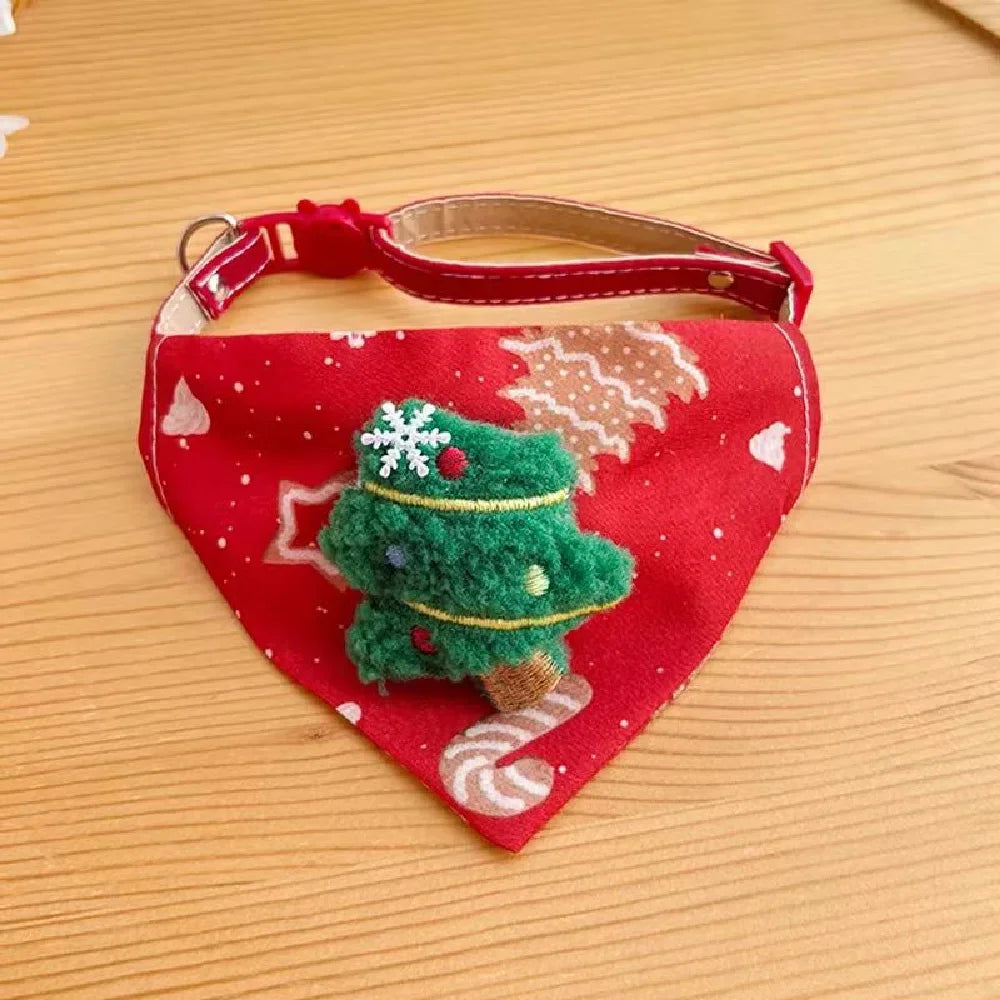 25 New Christmas Dog Triangle Scarves Adjustable Collars Cat Xmas Dog Collars Elk Festival Pet Dress Up Accessories Santa Claus